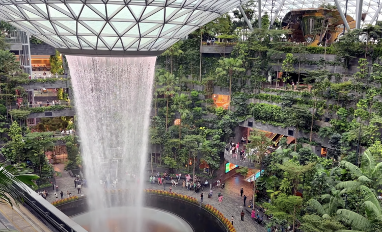 How to See Changi Airport Waterfall