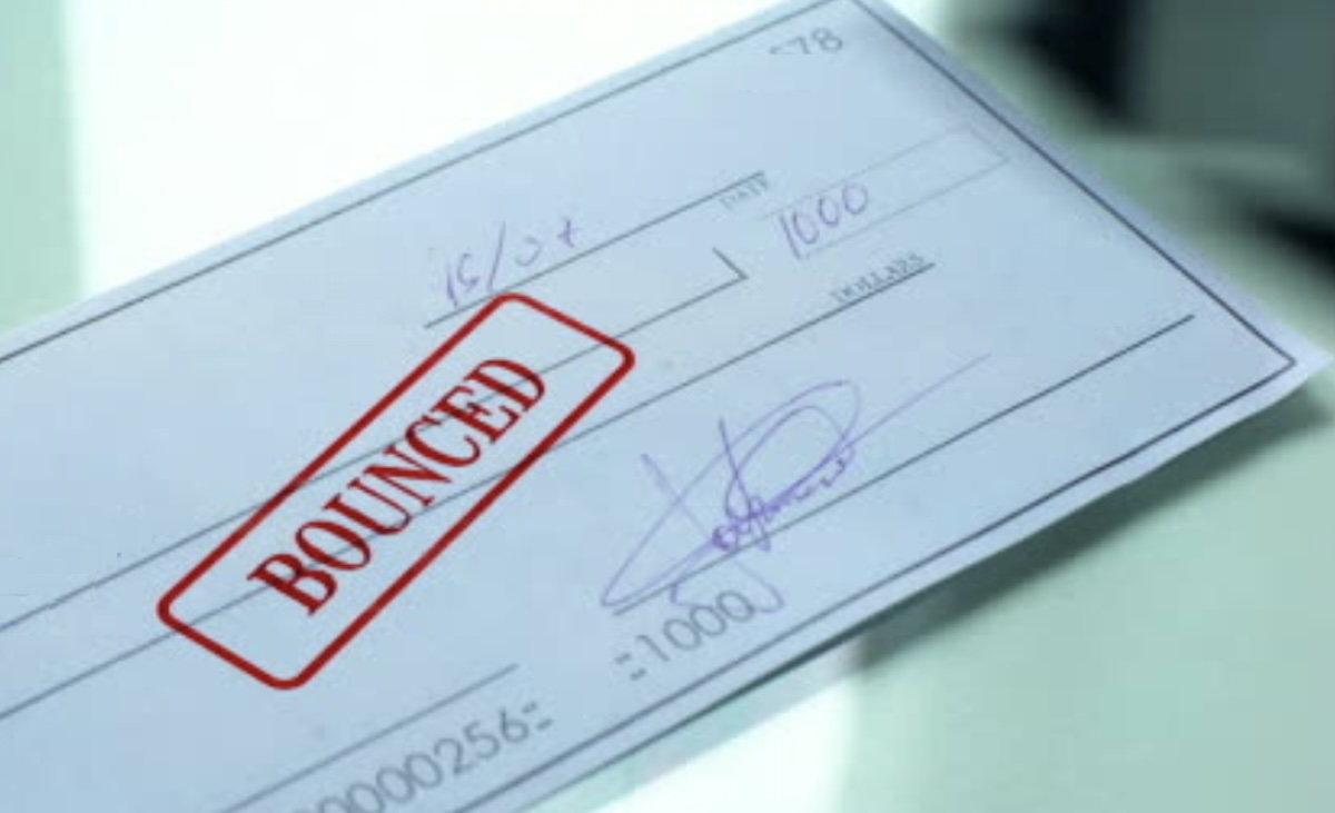 Can a Bounced Check Hurt Your Credit Score? Here’s What You Need to ...