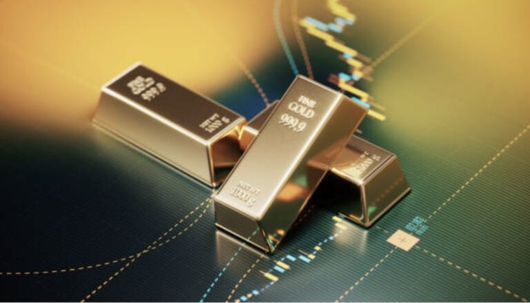 How Gold Outperformed Tech Stocks & What Investors Should Do