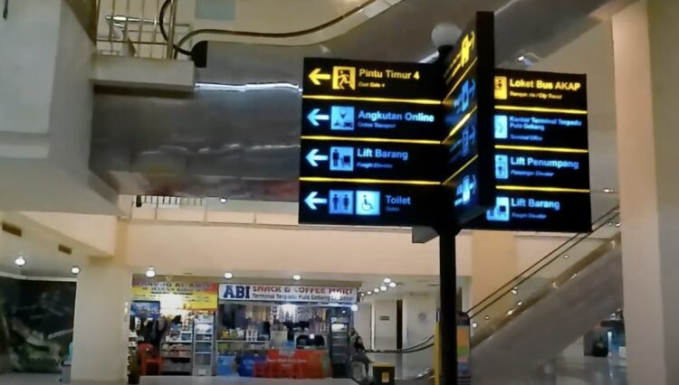 Daftar Bus di Terminal Pulo Gebang