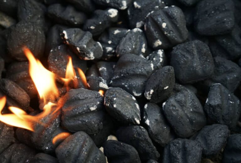 Kelebihan Briket dari Bahan Bakar Minyak BBM