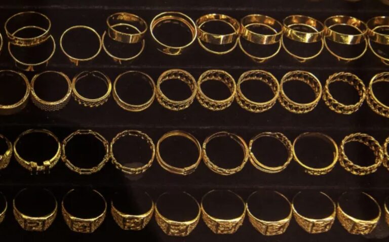 Selling Gold Jewelry for Cash