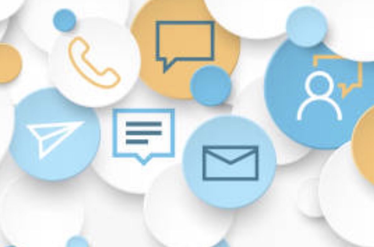 How the Internet Has Improved Business Communication Worldwide