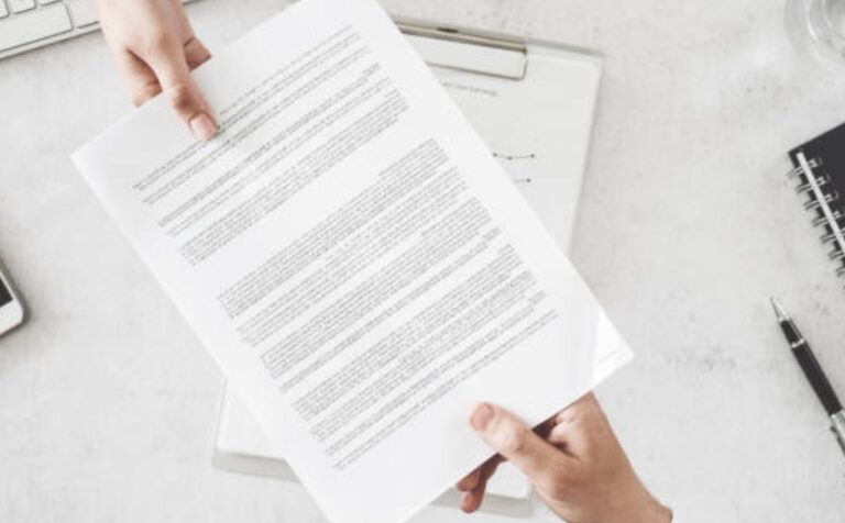 How to Get Business Contracts: The Ultimate Guide to Landing Lucrative Deals