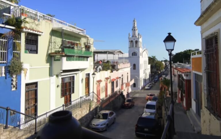 Is it safe to travel to Dominican Republic today