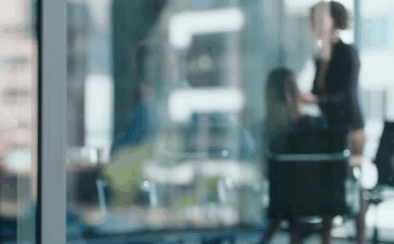 What Makes a Good Salesperson The 10 Essential Traits of Top Performers