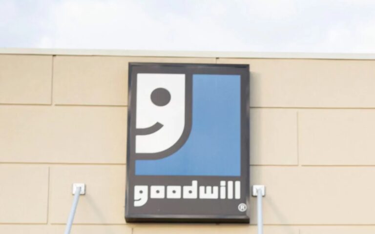 How to donate to Goodwill