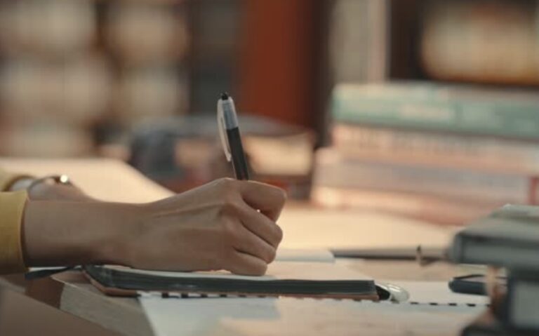 bagaimana proses terbentuknya norma dalam masyarakat