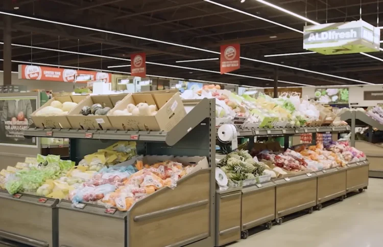 aldi business strategy