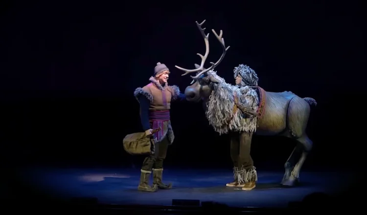 how long is the frozen show at disney cruise line