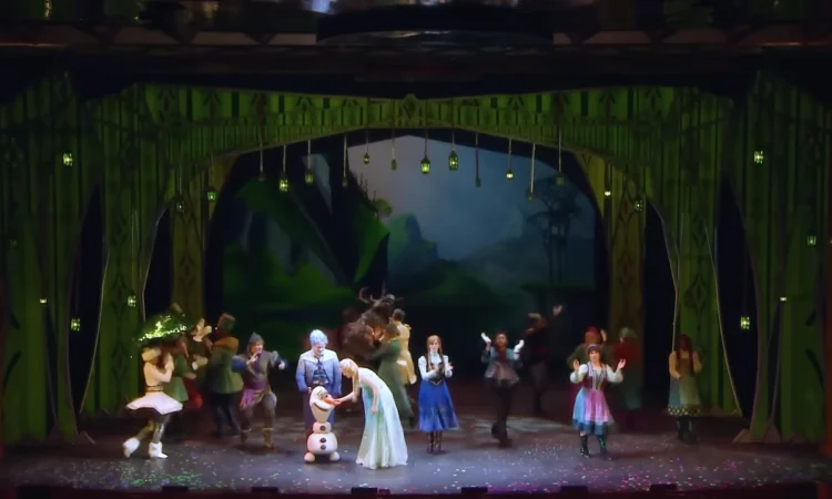 how long is the frozen show at disney cruise line